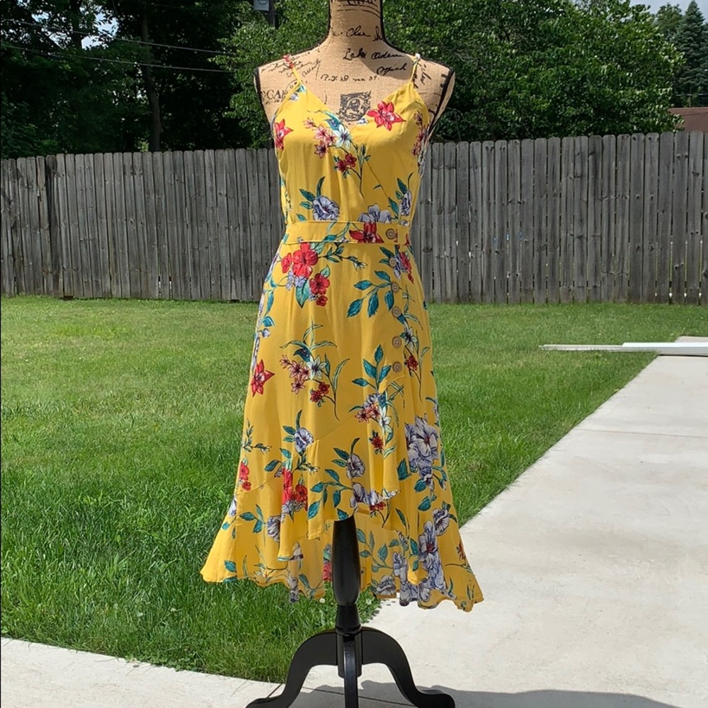 Xhilaration wrap around sun dress